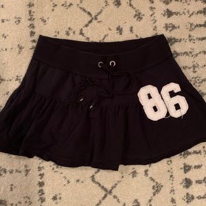 Women’s Victoria’s Secret Pink skirt